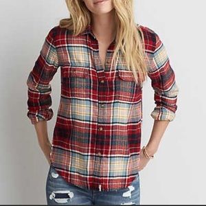 American Eagle Women’s Slim Fit Soft Flannel Shirt